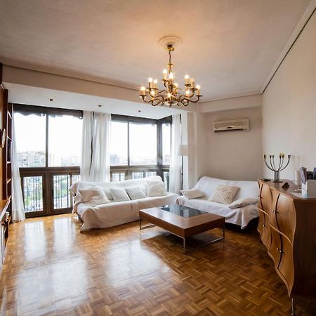 Awesome Apartment Center Valencia Bagian luar foto