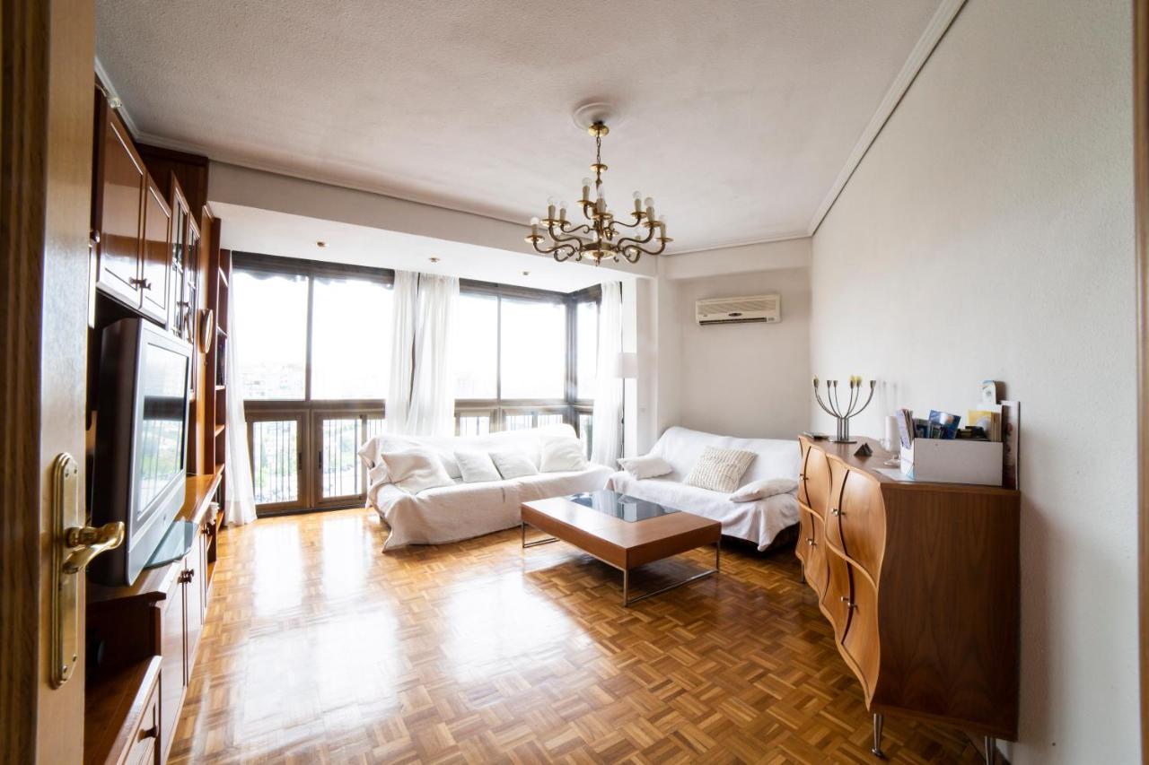 Awesome Apartment Center Valencia Bagian luar foto