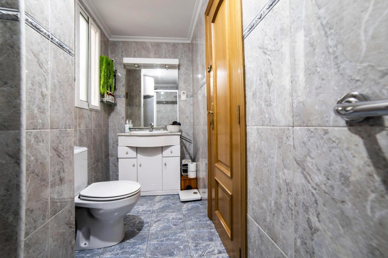 Awesome Apartment Center Valencia Bagian luar foto