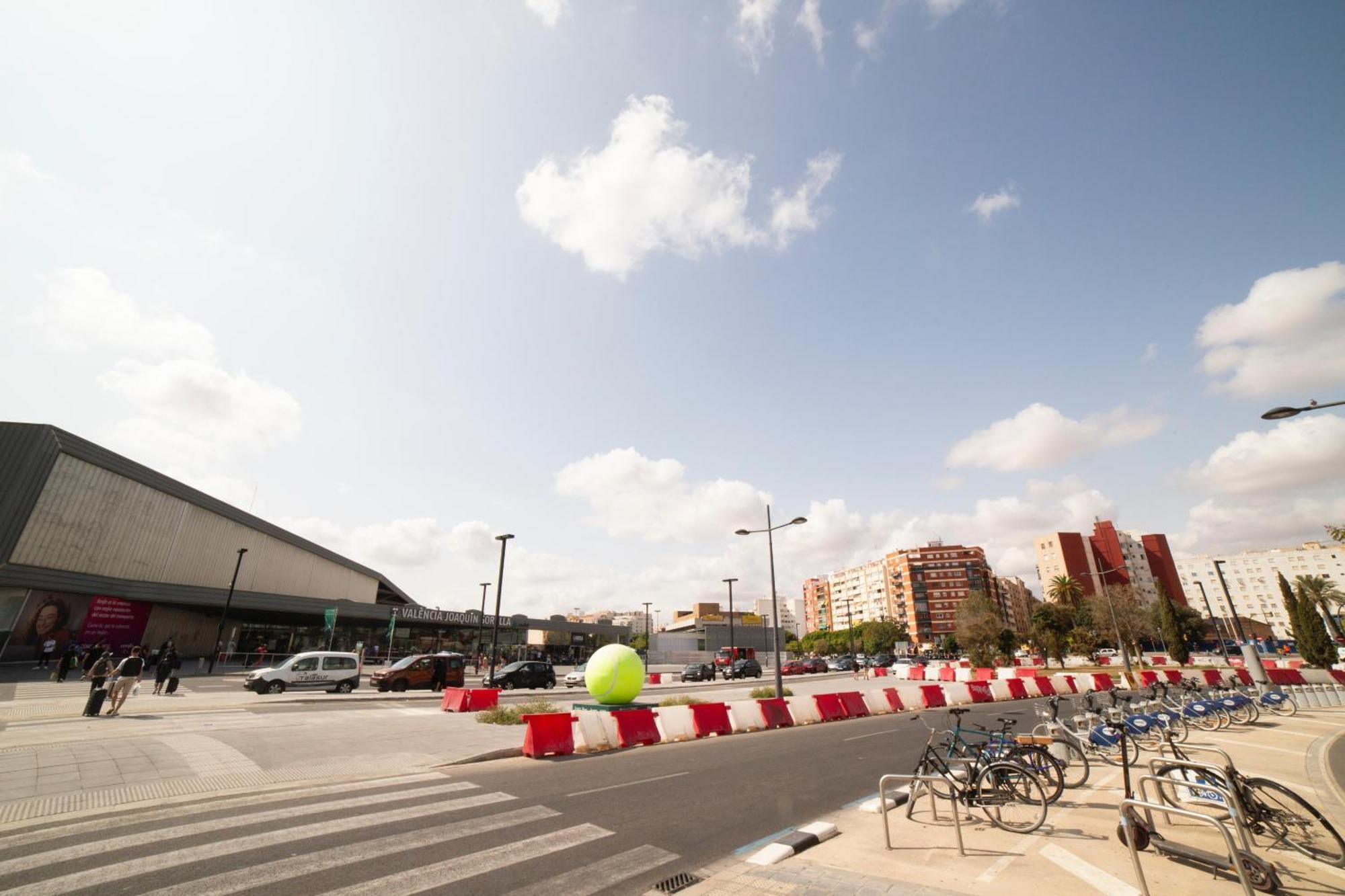 Awesome Apartment Center Valencia Bagian luar foto
